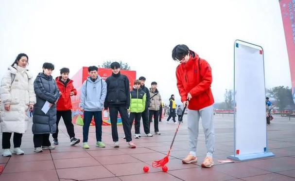 无球可踢